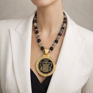 SM2522-Z 17" Midnight Mix and Gold Haishi with 24K Plated Montre Bezel and Black